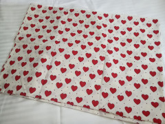 Наволочки 50-70 червоні сердечка 4132