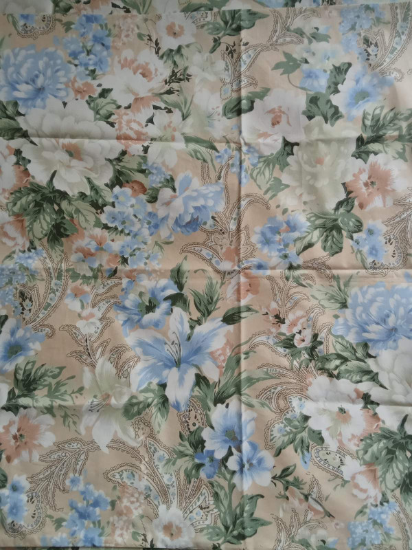 Тканина на метраж тік для напірників